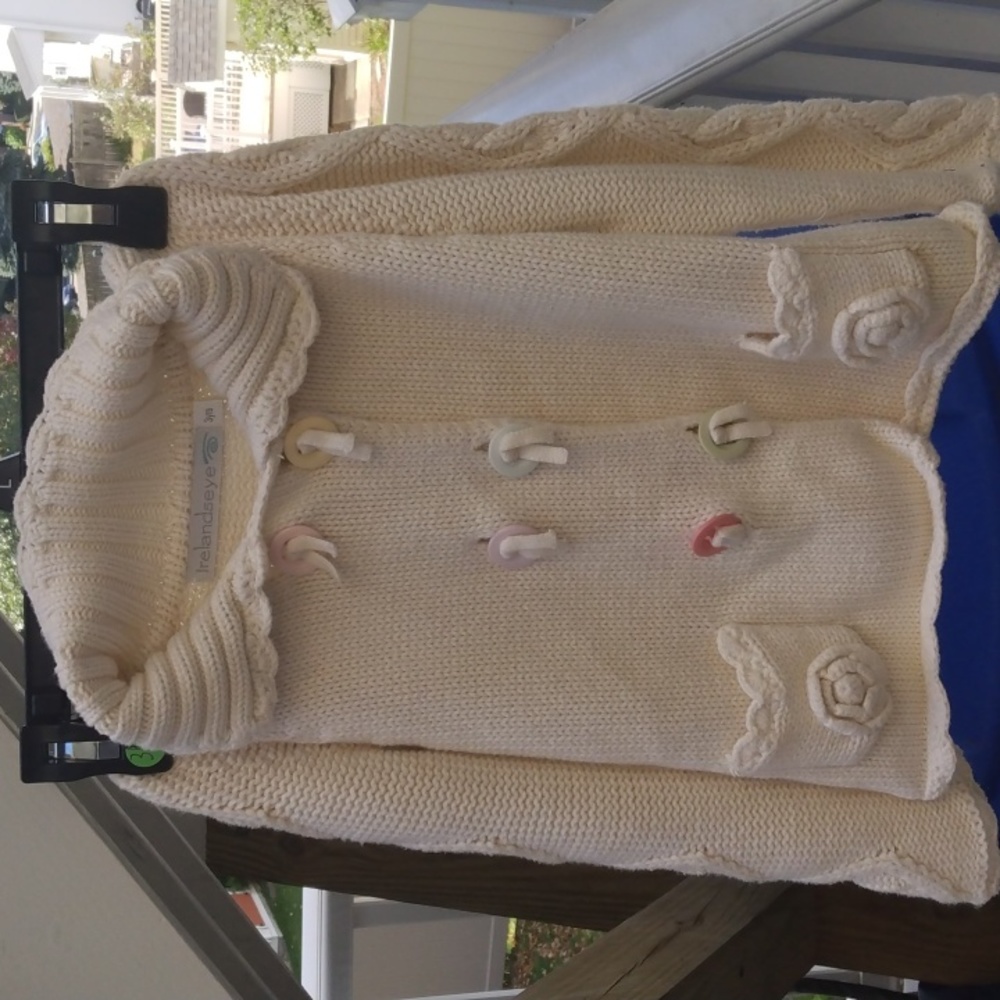 Irish cable knit button down sweater 3yrs